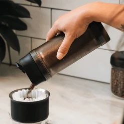 Fellow Products Fellow Shimmy Coffee Sieve